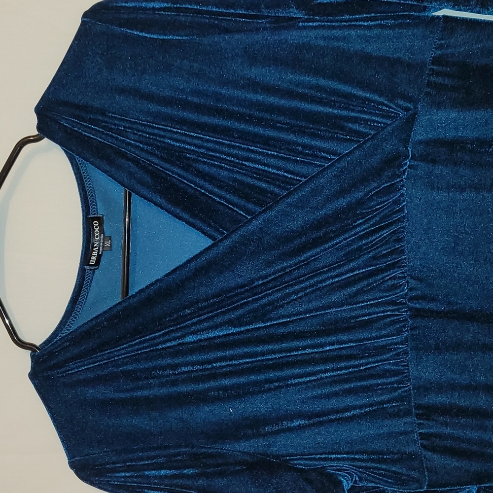 DRESS - Picture 3 of 5